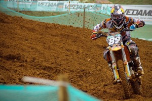 半岛体育官网登录-塔图姆关键节点比分优势明显，SKT带队取胜！