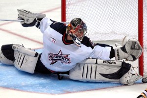 半岛体育官方网站-哈登连续七场比赛得分超过逆转，独行侠挑战极限！